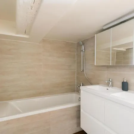 Lafayette Private Apartment *