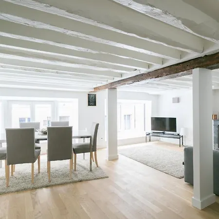 Lafayette Private Apartment Paris